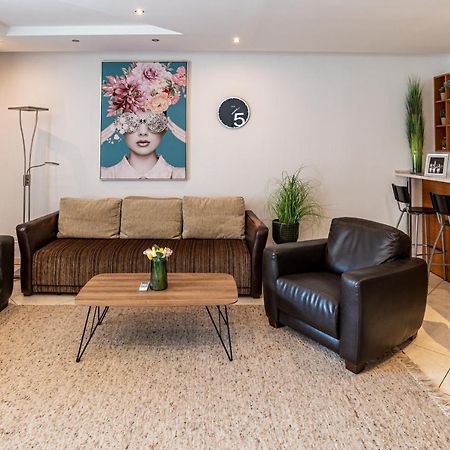 Elite Center Apartman Сегед Экстерьер фото