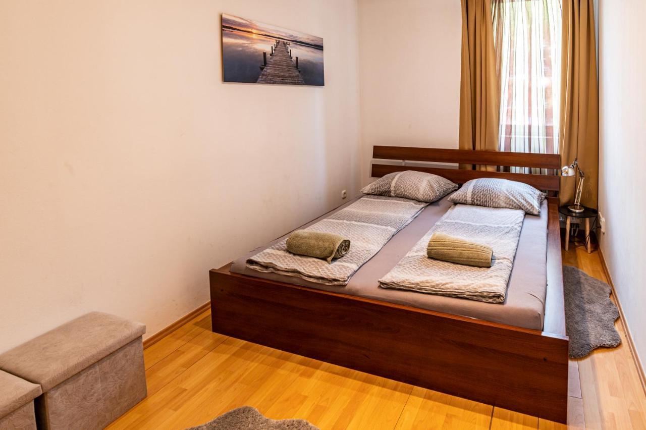 Elite Center Apartman Сегед Экстерьер фото
